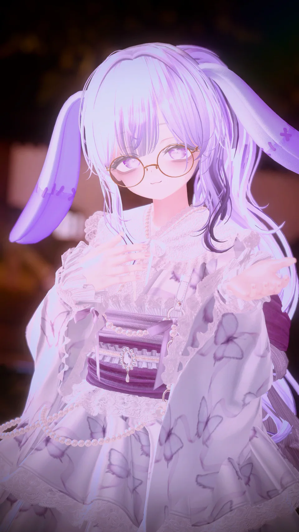 眼鏡をかけ、うさぎの耳のある紫の和ロリ衣装の逢村びに兎が、手を差し出している